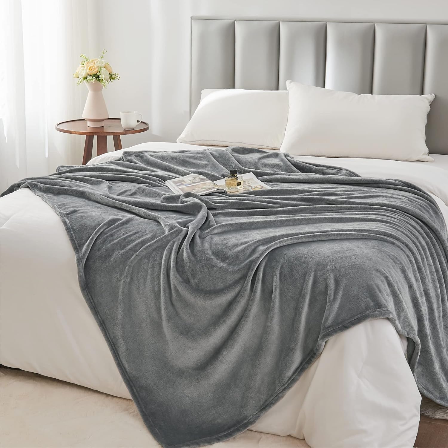 2 Pieces Fleece Blankets (Black & Grey, 50"X60"), Luxury Plush Cozy Fuzzy Blankets