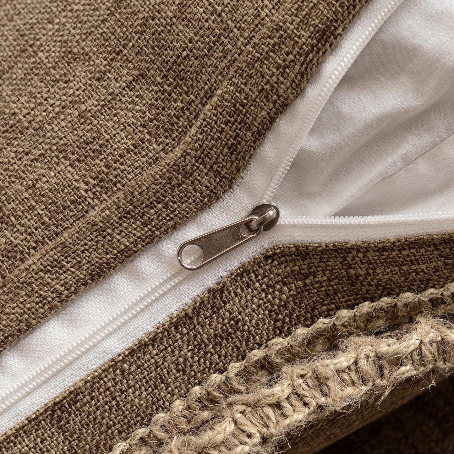 Pack of 2 Decorative Throw Pillow Covers Modern Farmhouse Outdoor Pillow Covers Neutral Linen Burlap Pillowcases Cushions for Couch Bed Living Room Sofa, Brown 18 X 18 Inches 45 X 45 Cm