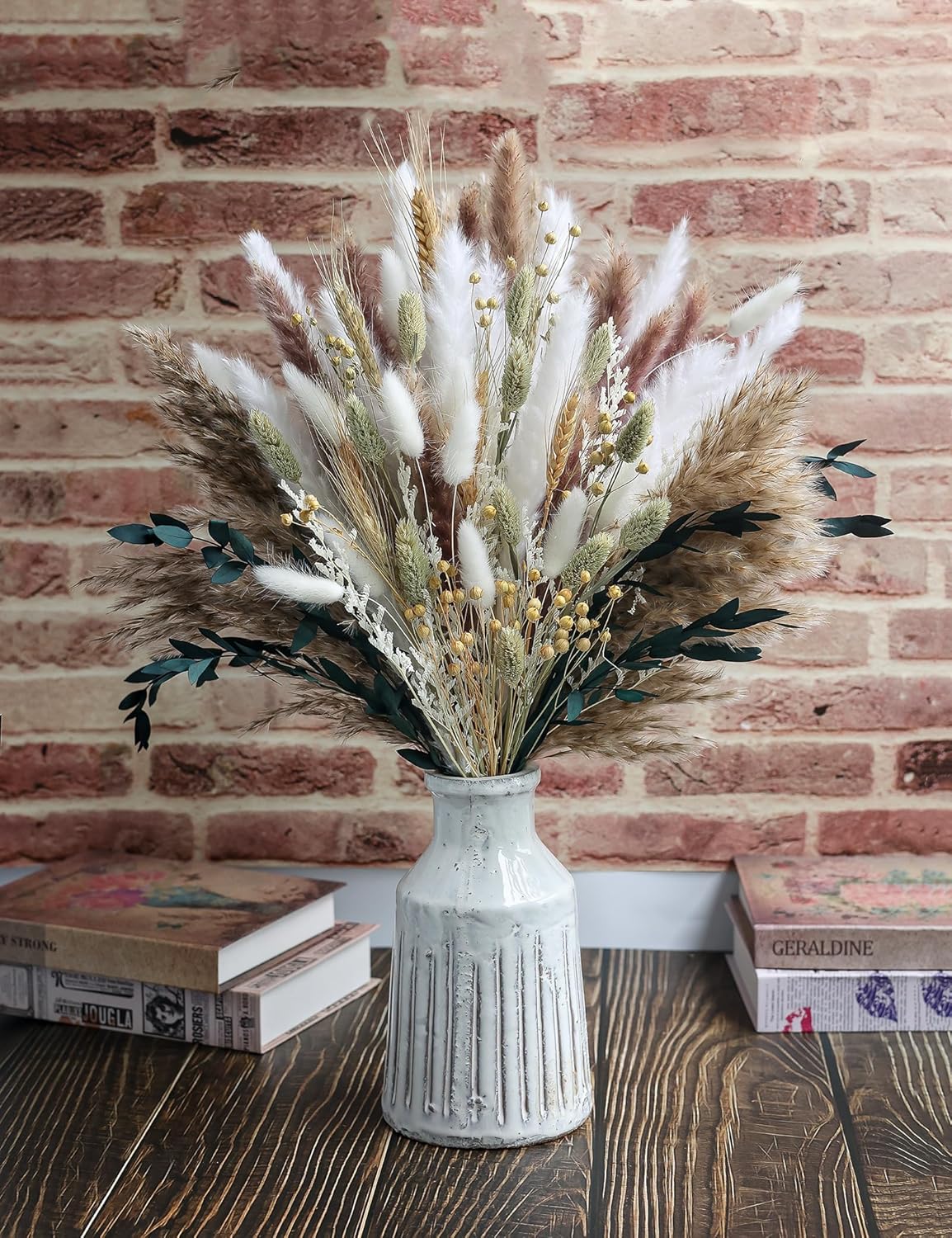 126Pcs Dried Pampas Grass Decorations, (Vase Not Included), Dried Flowers Bouquet, Reed Grass Bouquet for Boho Floral Wedding, Bedroom, Rustic Farmhouse Decor.