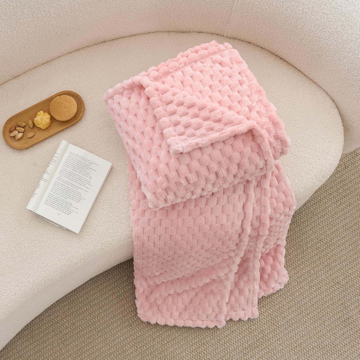 Fleece Decorative Blanket - 3D Jacquard Pink Throw Blankets for Women'S Couch & Bed, Soft and Cozy Warm Plush Fluffy Blanket, Cute Birthday Gift for Women, 50X60 Inches