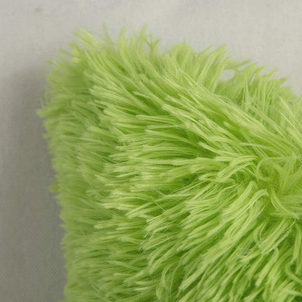 Pack of 2 Luxury Faux Fur Throw Pillow Cover Deluxe Winter Christmas Decorative Plush Pillow Case Cushion Cover Shell for Sofa Bedroom Car Spring 18X18 Inch Green