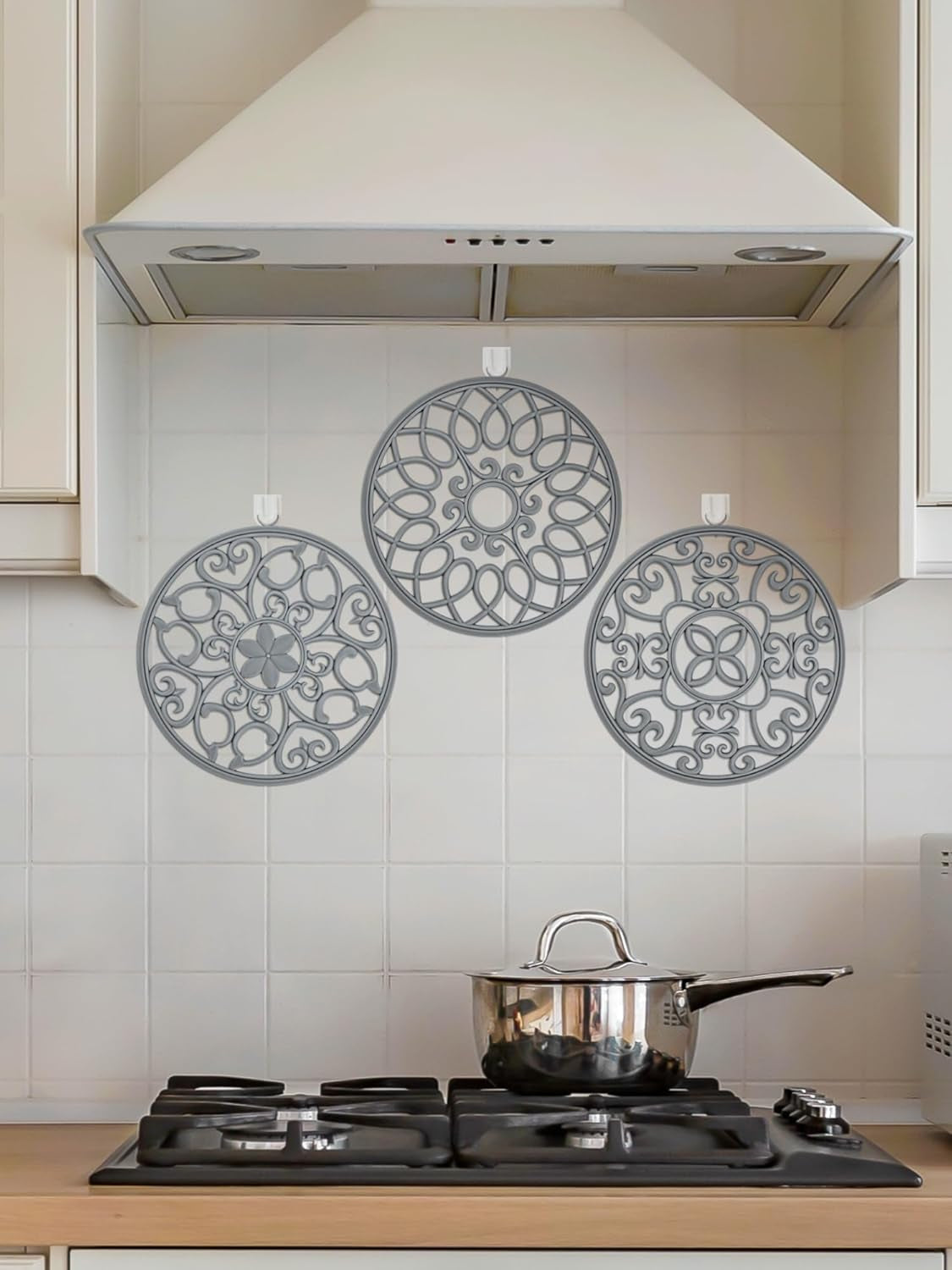 3 Set Silicone Trivet Mats, Multi-Use Carved Trivet Mat, Insulated Non-Slip Durable Kitchen Mats, Flexible Modern Kitchen Table Mat, for Hot Dishes, Pots, Dining Countertop, Grey, STM413H