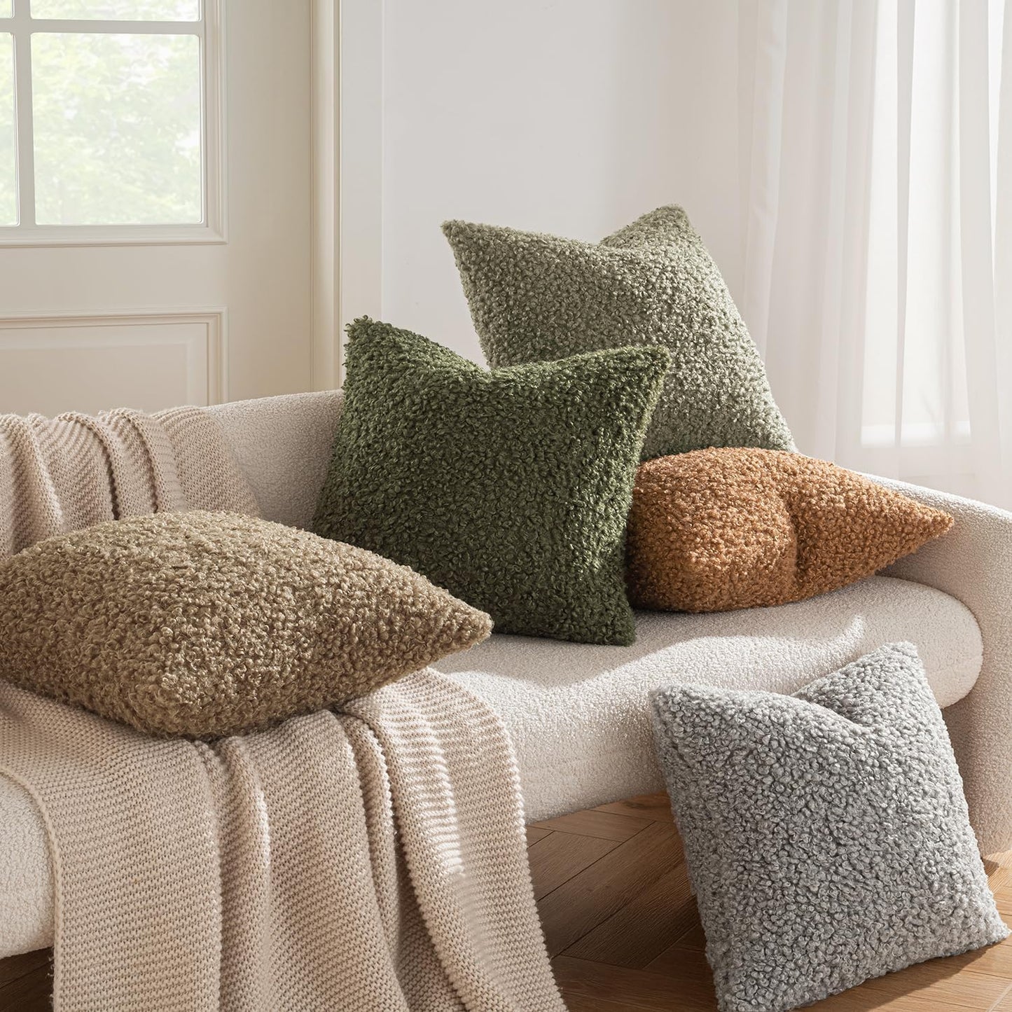 Pack of 2 Throw Pillow Covers 18X18 Inch Brown Faux Fur Decorative Sherpa Pillow Covers Fuzzy Accent Soft Sheepskin Fleece Cushion Cases for Boho Home Decor Couch Living Room Bed