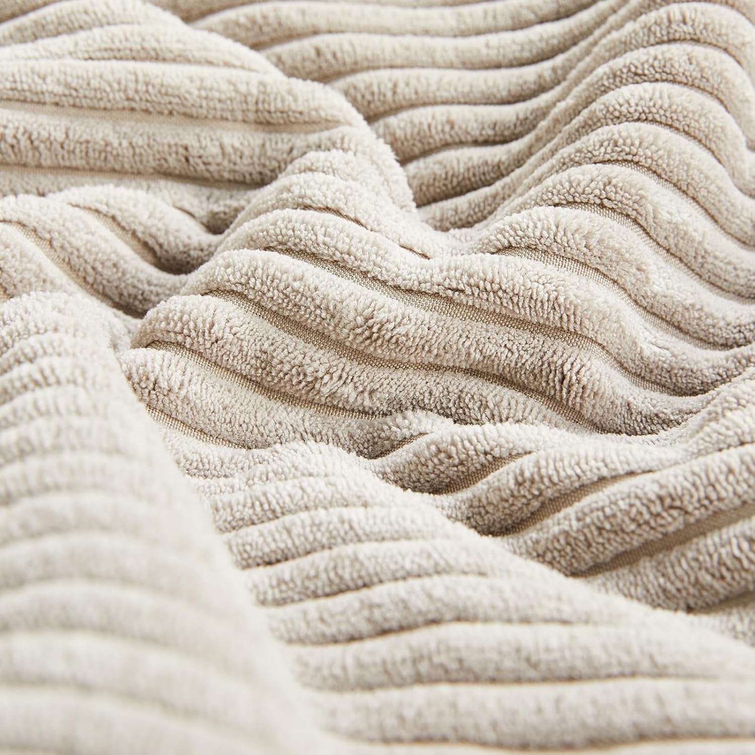 2 Packs Neutral Taupe Decorative Throw Pillow Covers 18X18 Inch for Living Room Couch Sofa, Rustic Farmhouse Boho Home Decor, Soft Corss Corduroy Patchwork Textured Square Cushion Case 45Cm