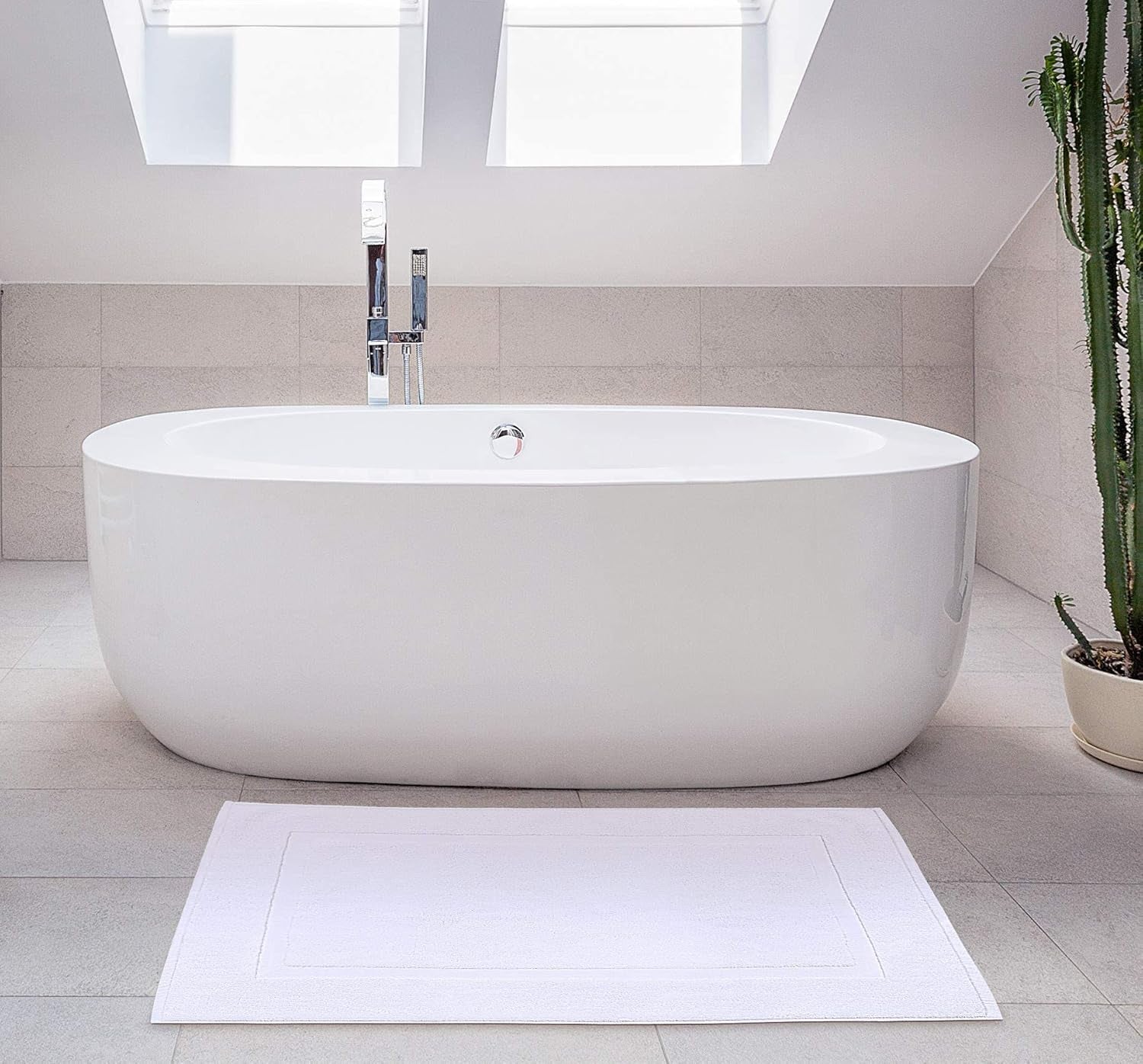 Cotton Banded Rug, Bath Mats, Not a Bathroom Rug, 21 by 34 Inches, 100% Ring Spun Cotton, Highly Absorbent Shower Bathroom Floor Mat, White, 2 Pack