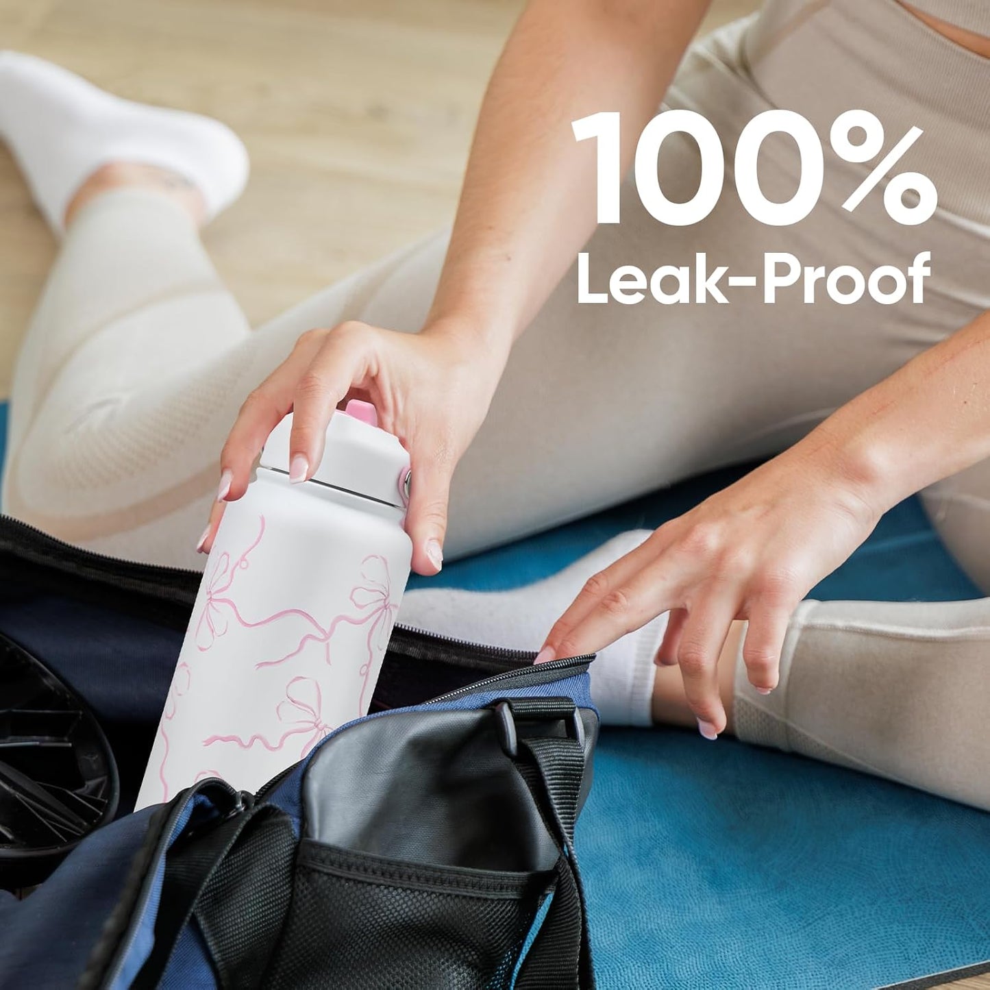 32 Oz Stainless Steel Insulated Water Bottle with Flip Straw and Handle, Leak-Proof, Reusable Wide Mouth Design for Travel, Gym, and School (Breeze Pink Bow)