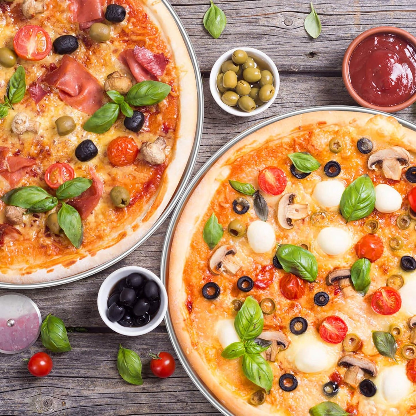 Pizza Pan Set of 2, Stainless Steel Pizza Tray, round Pizza Plate for Pie Cookie Pizza Cake, Non Toxic & Heavy Duty, Dishwasher Safe & Easy Clean, 13.5 Inch & Silver