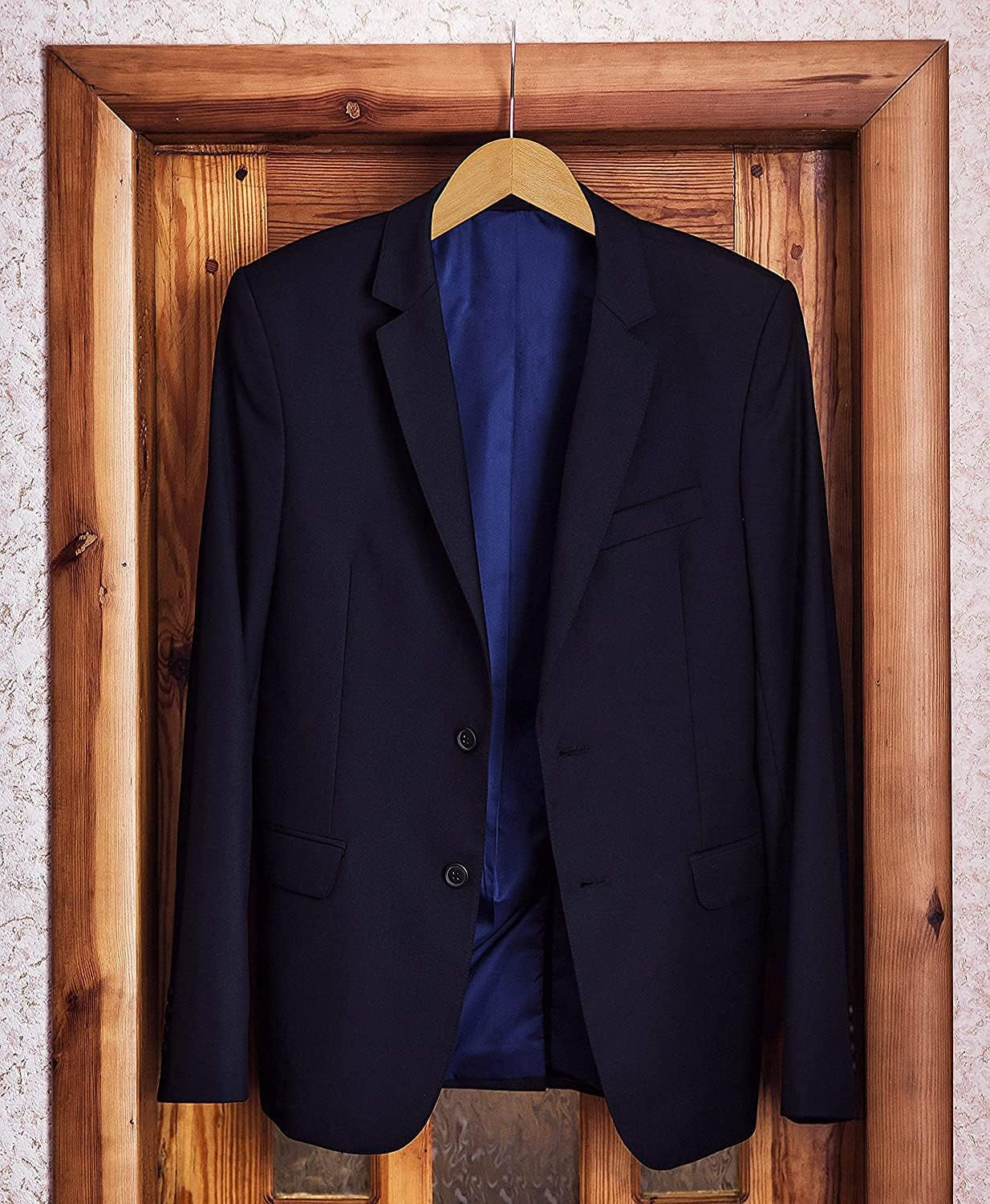 Premium Wooden Hangers 30 Pack - Durable & Slim Coat Hanger - Suit Hanger with 360-Degree Rotatable Hook - Wood Hangers with Shoulder Grooves (Natural Color)