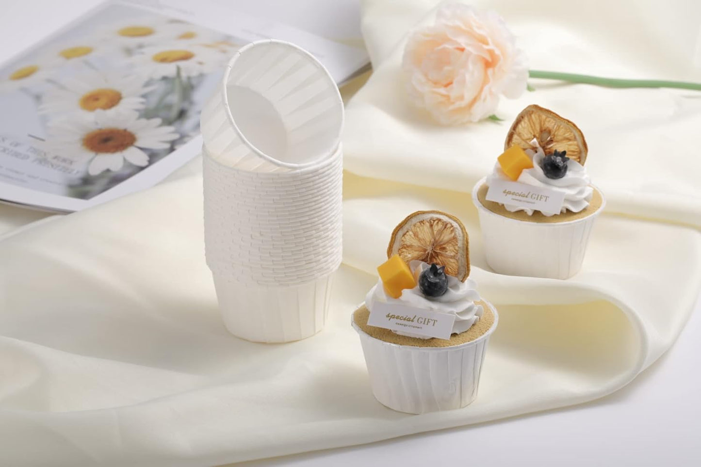 White Cupcake Liners, 100Pcs Muffin Baking Cups,Ramekin Holders, Heavy Duty Oil-Proof Wrappers for Wedding,Birthday,Party,Baby Showers,Gift for Valentine'S Day