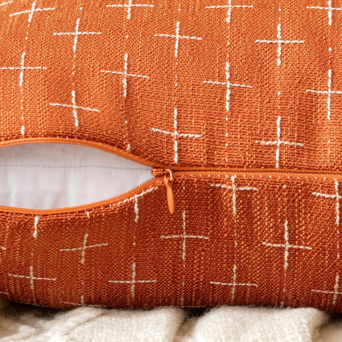 Fall Pack of 2 Decorative Burlap Linen Throw Pillow Covers Modern Farmhouse Pillowcase Rustic Woven Textured Cushion Cover for Sofa Couch Bed 18X18 Inch Burnt Orange