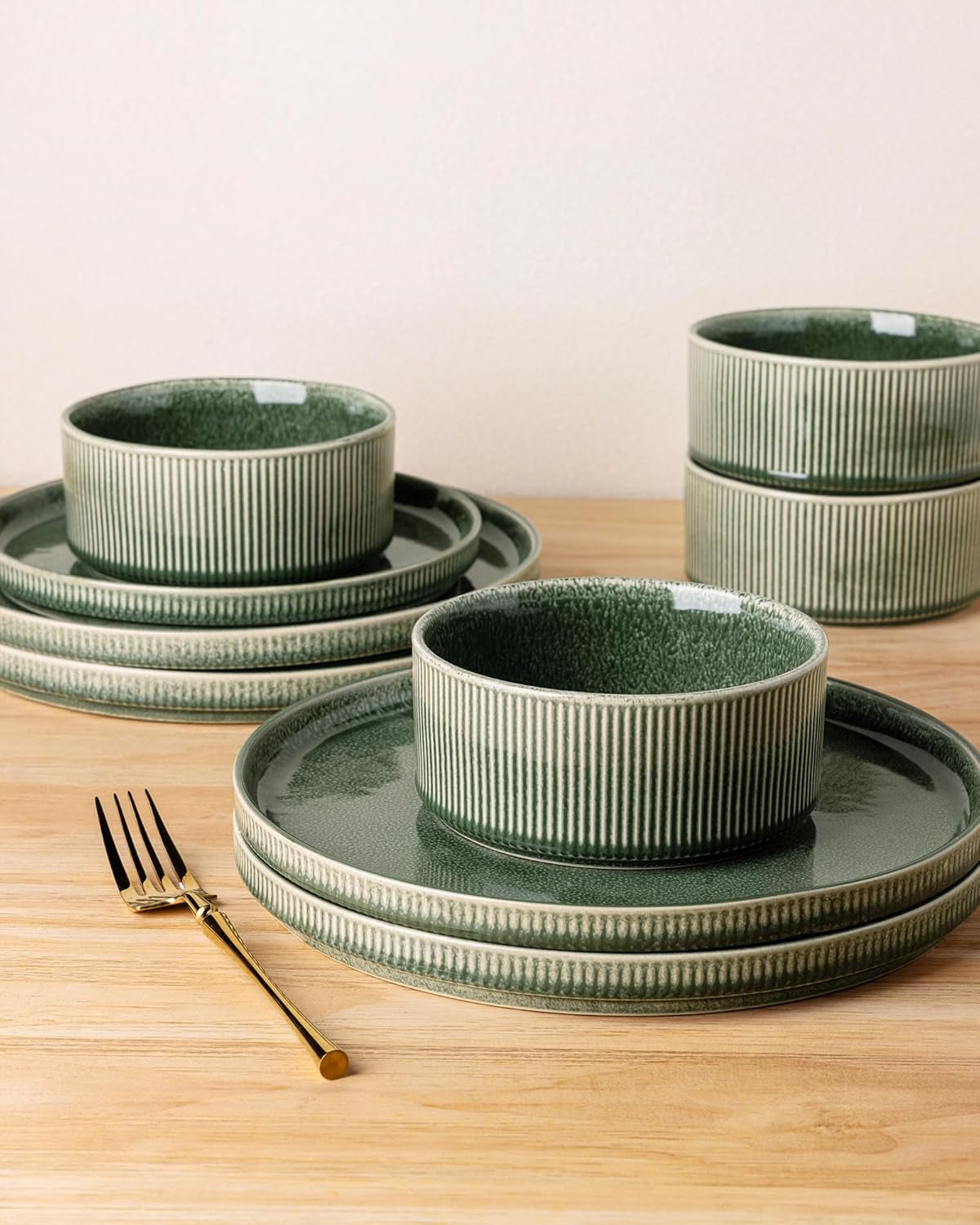 Stoneware Dinnerware Set for 4 - Round Reactive Glaze Ceramic Plates and Bowls, 12-Piece Set, Highly Scratch Resistant, Dishwasher and Microwave Safe