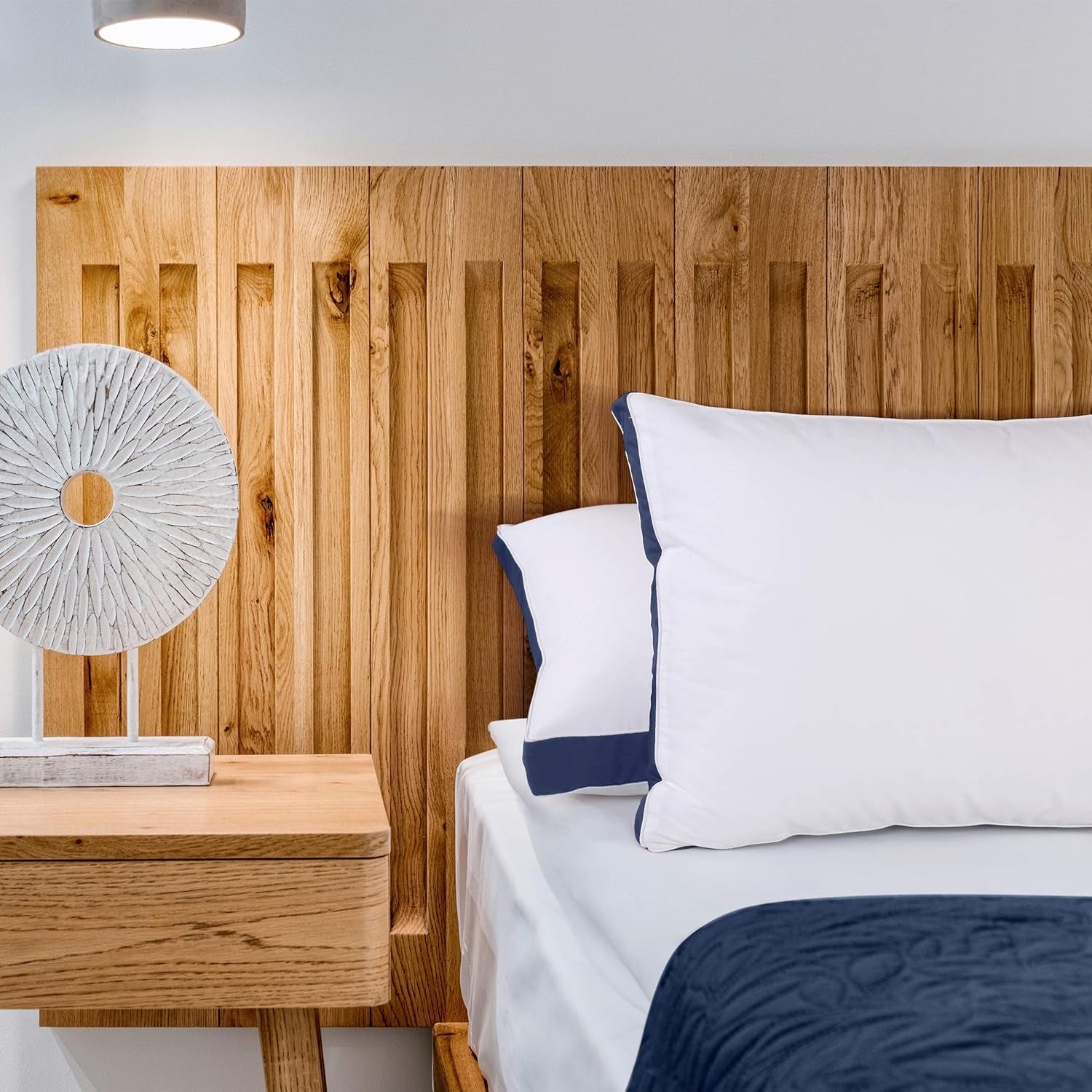 Bed Pillows for Sleeping Queen Size (Navy), Set of 2, Cooling Hotel Quality, Gusseted Pillow for Back, Stomach or Side Sleepers