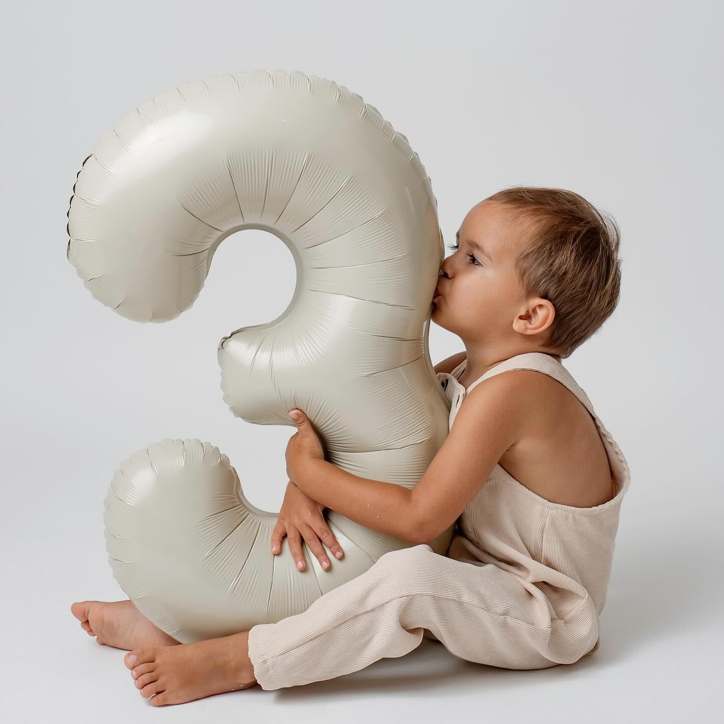 1 Balloon - Cream Birthday Number Balloons, 40 Inch Large Foil Balloons for Men Women Boys Girls Cream Themed Birthday Decorations