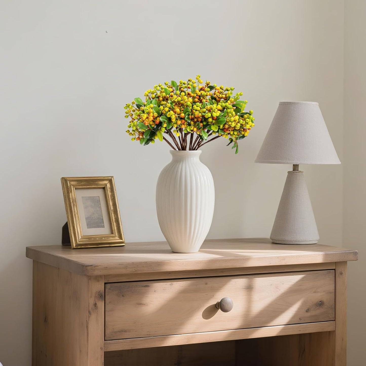 Artificial Orange Fall Berry Stems 20 PCS Fake Berries Branches Spray with Green Leaves 9.8 Inch Small Berry Picks for Thanksgiving Christmas Floral Crafts Home Decor, Orange Yellow