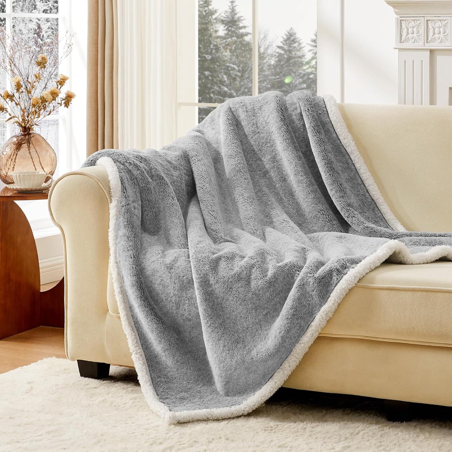 Sherpa Throw Blanket for Couch - Super Soft & Warm Thick Faux Fur Blanket for Sofa and Room Decor, Luxury Cozy Plush Fluffy Winter Blanket Gifts for Women Men Mom Dad, 50X60 Inch, Light Grey