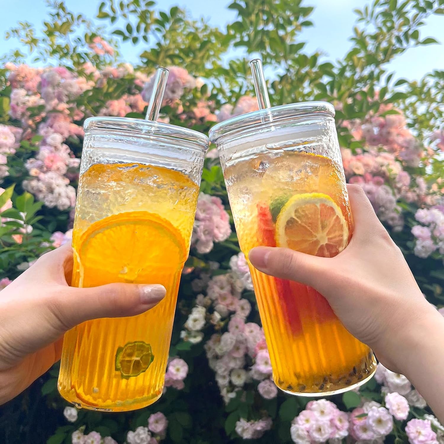 20Oz Glass Cups with Lids and Straws, 2 Pack High Borosilicate Iced Coffee Cups Drinking Glasses Tumbler for Smoothie, Water, Tea, Juice Drinks, Clear