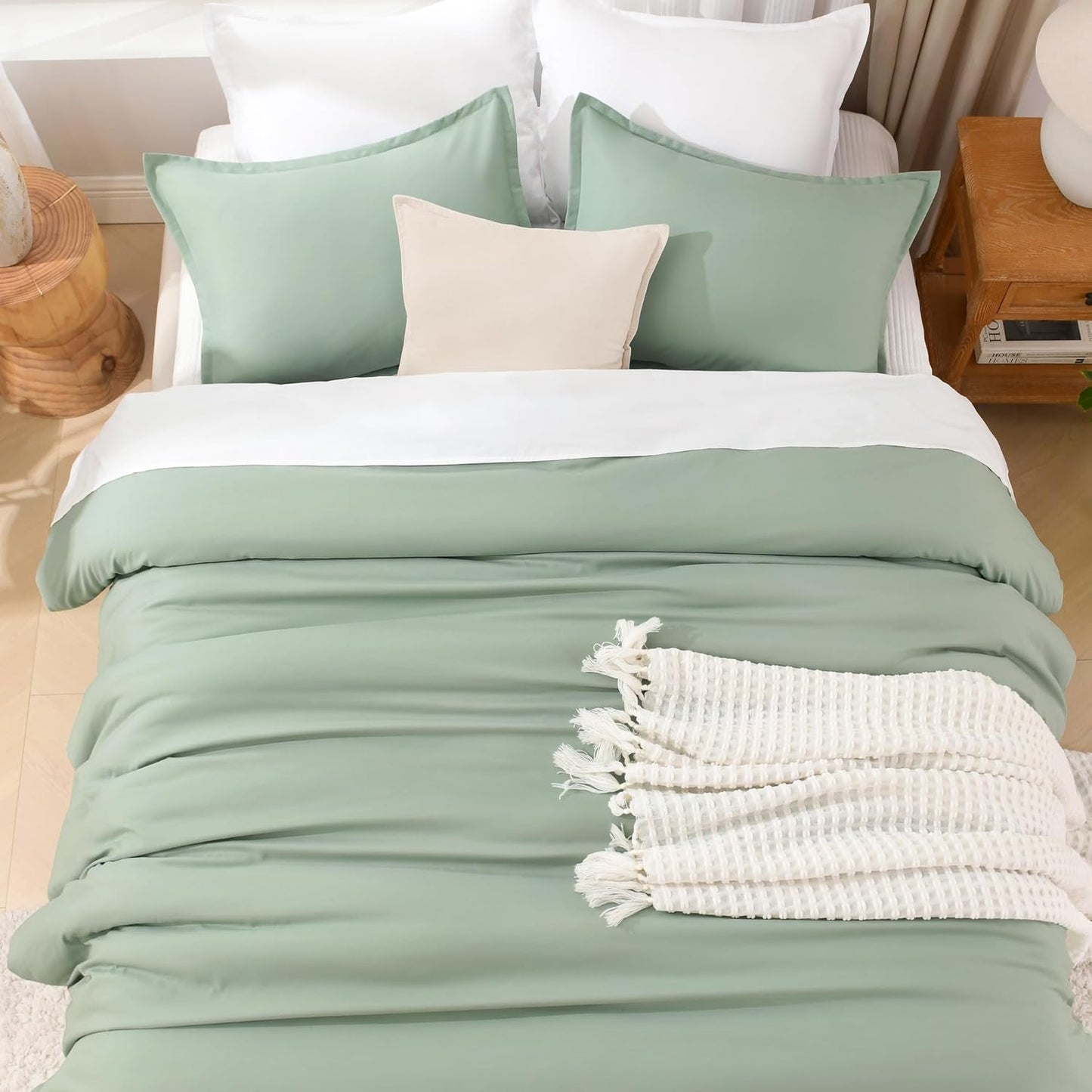 King Size Comforter Set Sage Green, 3 Pieces Lightweight Solid Comforter King Size, All Season Fluffy down Alternative Comforter Bed Set Quilt Blanket