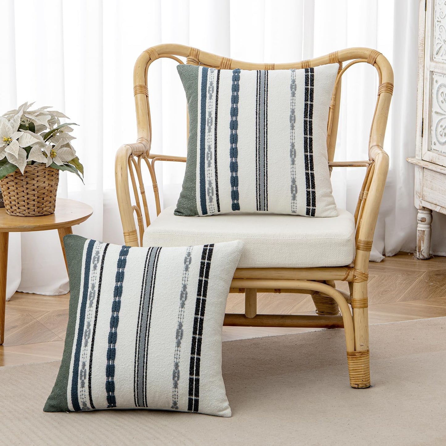 Fall Set of 2 Decorative Throw Pillow Covers Boho Farmhouse Cushion Covers Chenille Striped Pillow Covers Soft Accent Neutral Pillowcases for Sofa Couch Bed Home Decor,18×18 Inch,Black