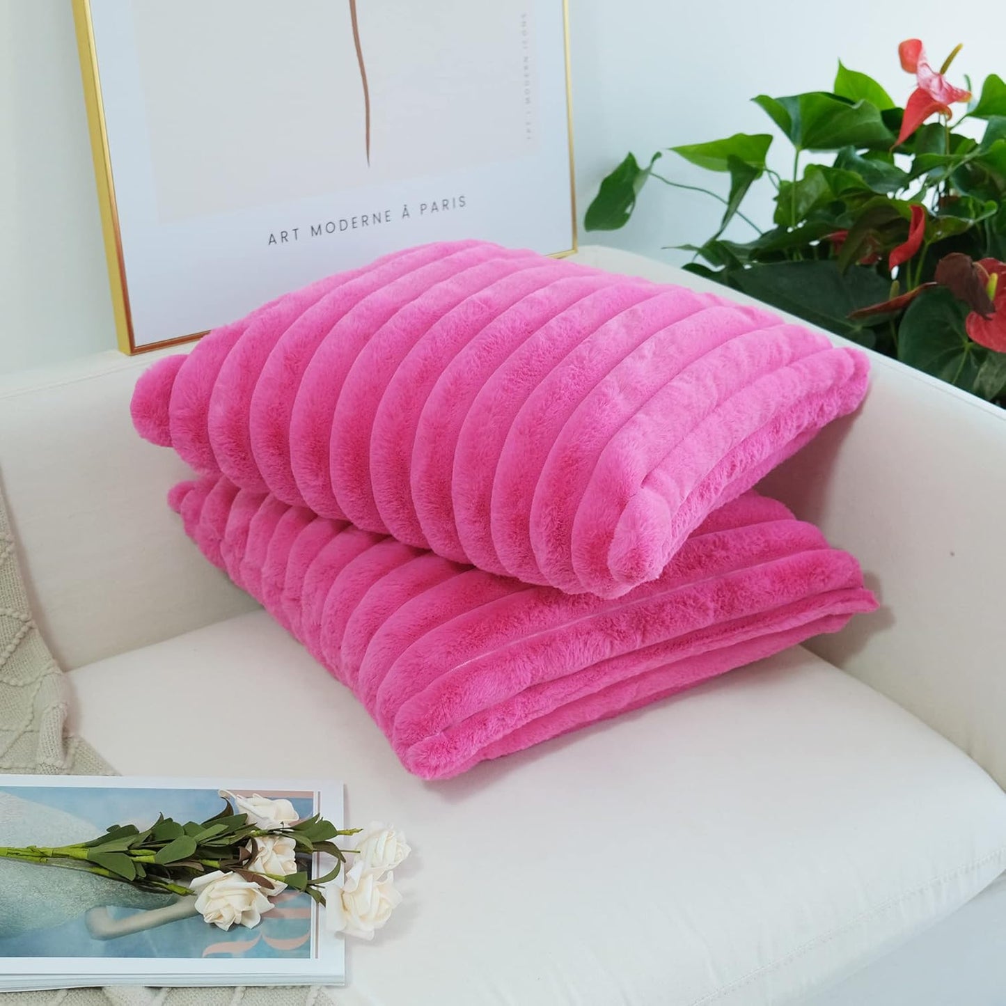 Pack of 2 Faux Fur Plush Decorative Throw Pillow Covers Couch Cushion Case Soft Pillowcases (Hot Pink, 20 X 20-Inch)