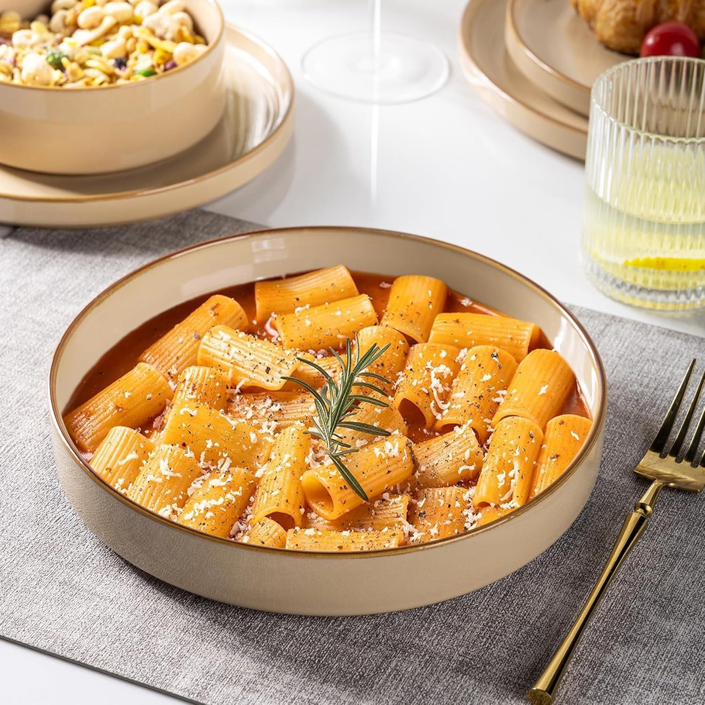 Large 9-Inch Ceramic Pasta Bowls Set of 4, 32 Oz Stoneware Serving Bowls for Kitchen Use, Versatile Wide Bowls for Fruit, Pasta, Salad, Oatmeal, Microwave Safe with Reactive Glaze in Warm Sand Finish