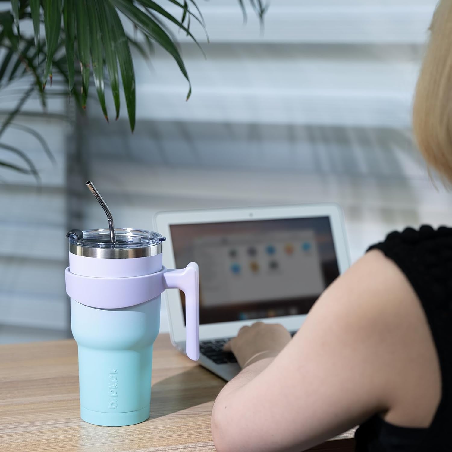 20 Oz Tumbler with Handle and Straw Stainless Steel Insulated Tumbler Cups for Water or Ice Coffee,Lavender Green