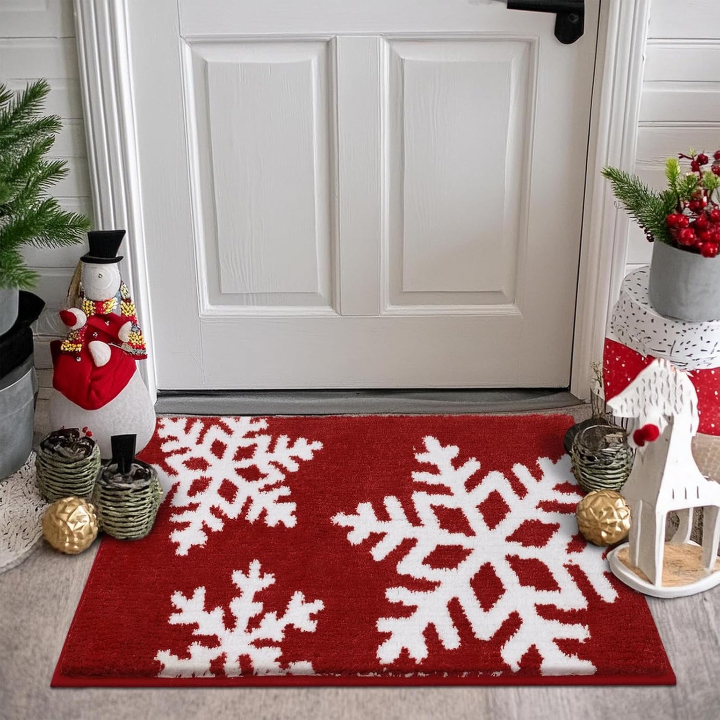 Snowflake Christmas Bathroom Rugs 16"X24" Soft & Absorbent Micorfiber Bath Mats Fluffy Plush Non Slip Carpet Washable for Bathroom Floor(Christmas Red, 1'4" X 2')