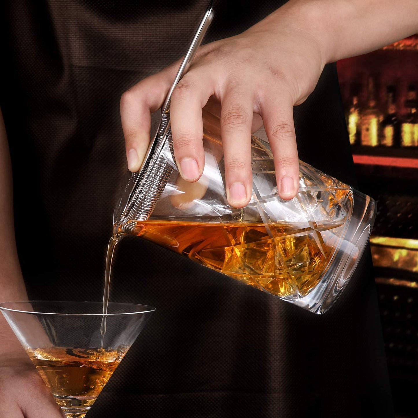 Professional 24 Oz Cocktail Mixing Glass, Thick Bottom Seamless Crystal Mixing Glass