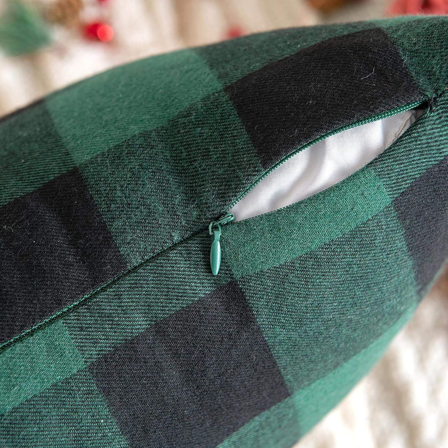 Pack of 2 Christmas Buffalo Check Plaids Porch Throw Pillow Covers Classic Retro Linen Farmhouse Cushion Case Soft Pillowcases for Home Decor Sofa Bedroom Couch 18 X 18 Inch Green and Black