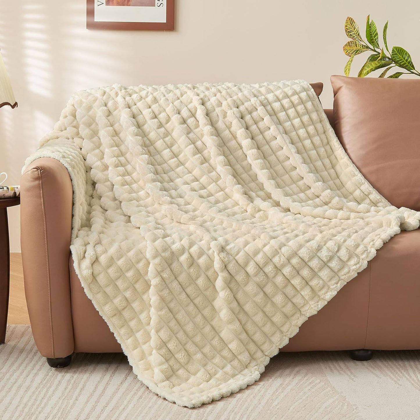 Beige Throw Blanket for Couch and Bed- Super Soft and Warm 3D Checkered Fluffy Fuzzy Fleece Blanket, Luxurious Plush Cozy Blanket for Room Decor Spring, 50X60 Inches