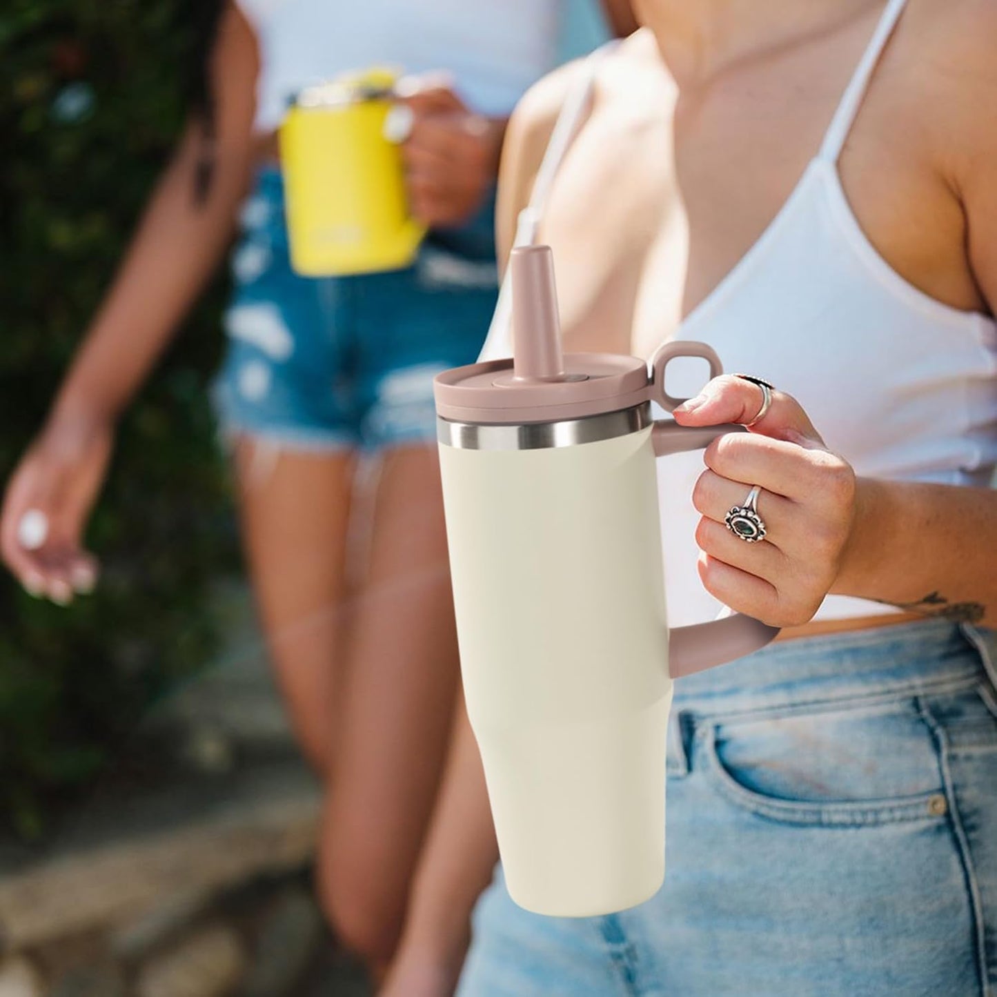 32Oz Water Bottle with Straw, Tumbler with Handle & Lid, Insulated Water Bottle with Straw Cover Cap, Travel Coffee Mug for Hot/Iced Water, Tea or Coffee, Bpa-Free, Cupholder Friendly, Khaki