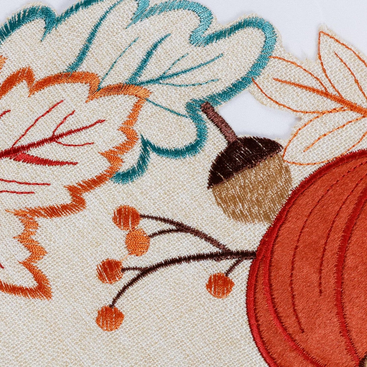 Thanksgiving Placemats Set of 4, Fall Pumpkins round Placemats, Embroidered Harvest Pumpkin Farmhouse Placemat for Dining Table, Fall Decor for Home, Halloween Table Decorations