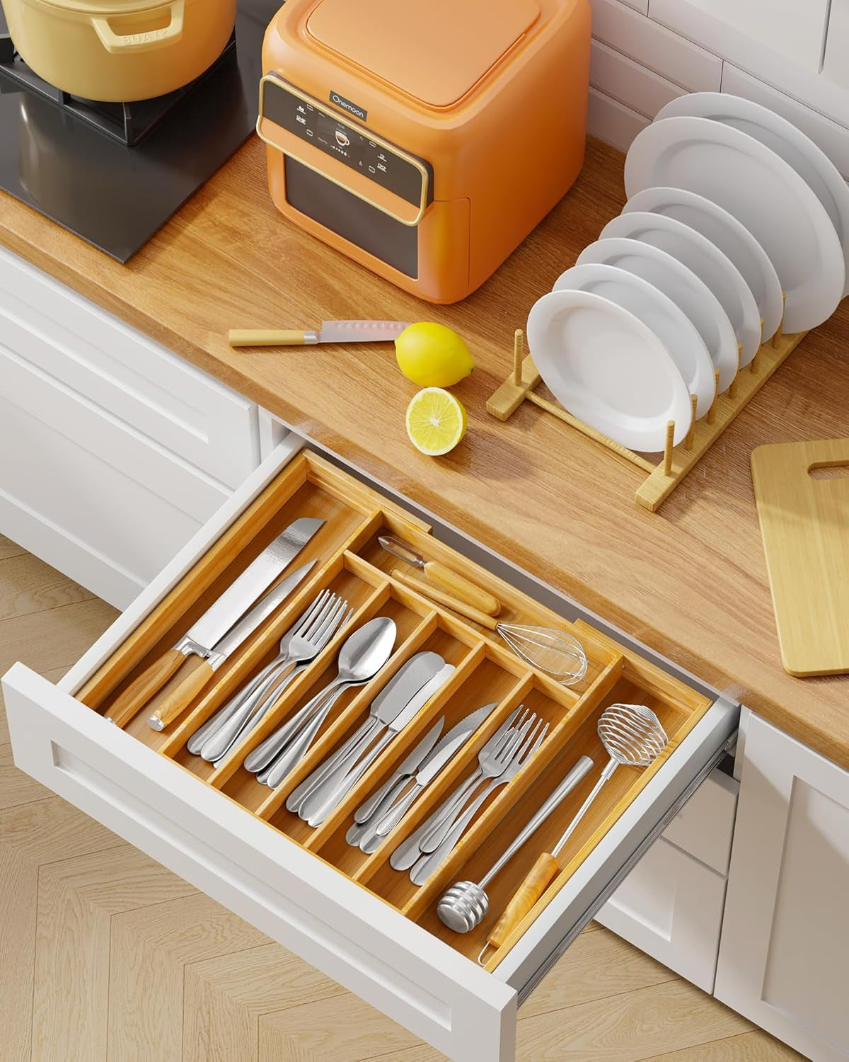 Large Bamboo Silverware Organizer - Expandable Drawer Organizer for Utensil, Cutlery and Flatware, Kitchen Storage Solution with 6 to 8 Slots, Natural, 18.7" × 12.8" × 1.8"