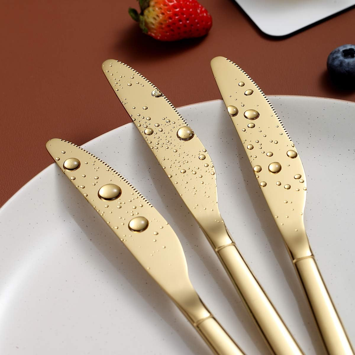Set of 4 Titanium-Plated Gold Stainless Steel Dinner Knives - Dishwasher Safe Butter Knives