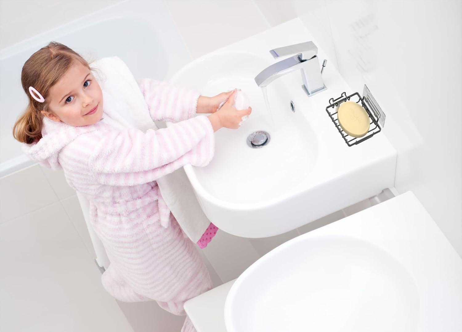 Black Soap Dish, Soap Bar Holder for Shower, No Drilling Bathroom Accessories, Wall Mounted Soap Holder with Hooks, Shower Rack Tray Bar for Suitable for Bathroom, Kitchen Sink