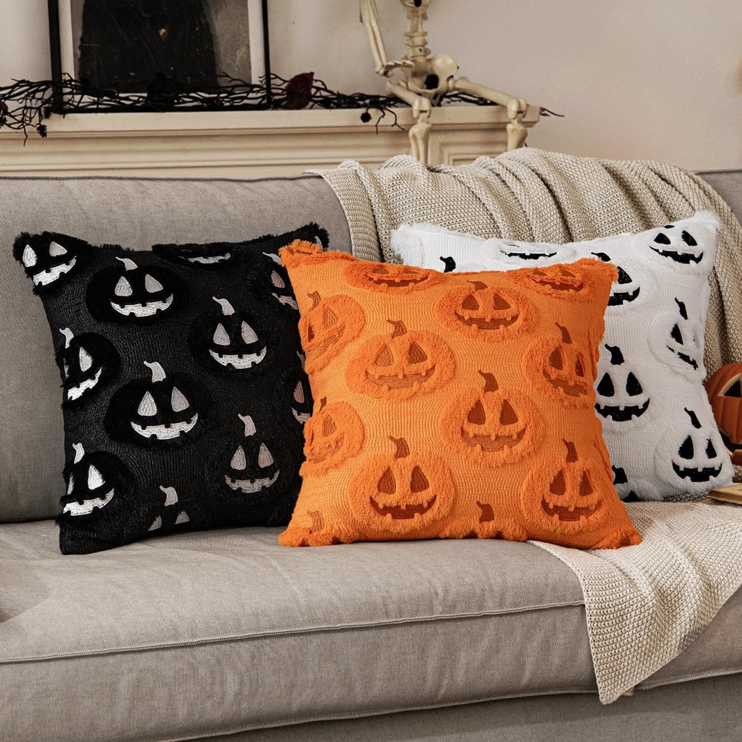 Fall Halloween Throw Pillow Covers 18X18 Decorative Pumpkin Pattern Pillowcases Soft Plush Faux Wool Cushions for Home Patio Sofa Couch,Black