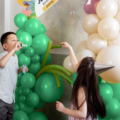 Green Balloons 145 Pcs Dark Green Safari Party Decorations Different Sizes of 18 12 10 5 Inch Emerald Green Balloons for Balloon Garland Balloon Arch as Wedding Birthday Party Decorations