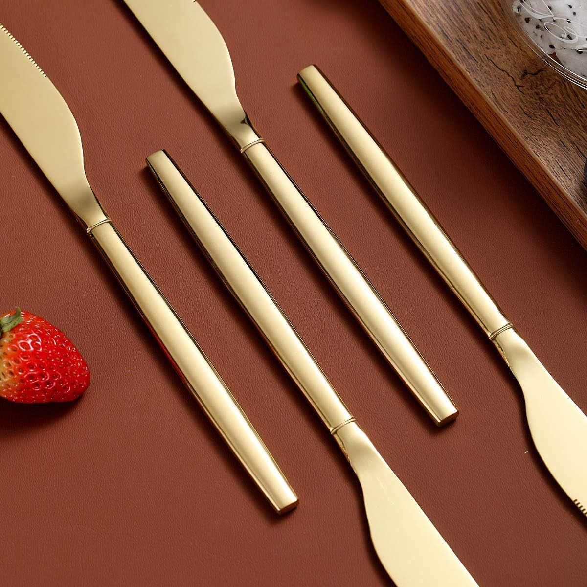 Set of 4 Titanium-Plated Gold Stainless Steel Dinner Knives - Dishwasher Safe Butter Knives