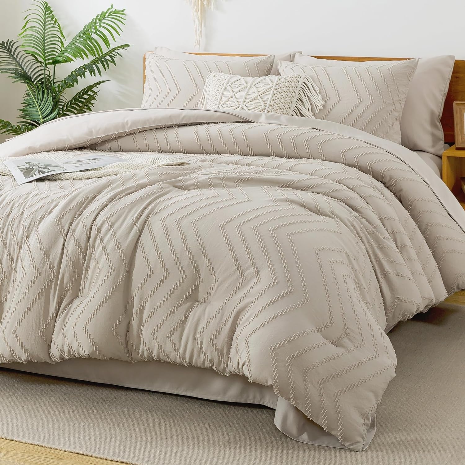 King Size Comforter Set with Sheets Beige - 7 Pieces Bed in a Bag King Chevron Tufted Boho Luxury Bedding Sets with Comforter, Sheets, Pillowcases & Shams