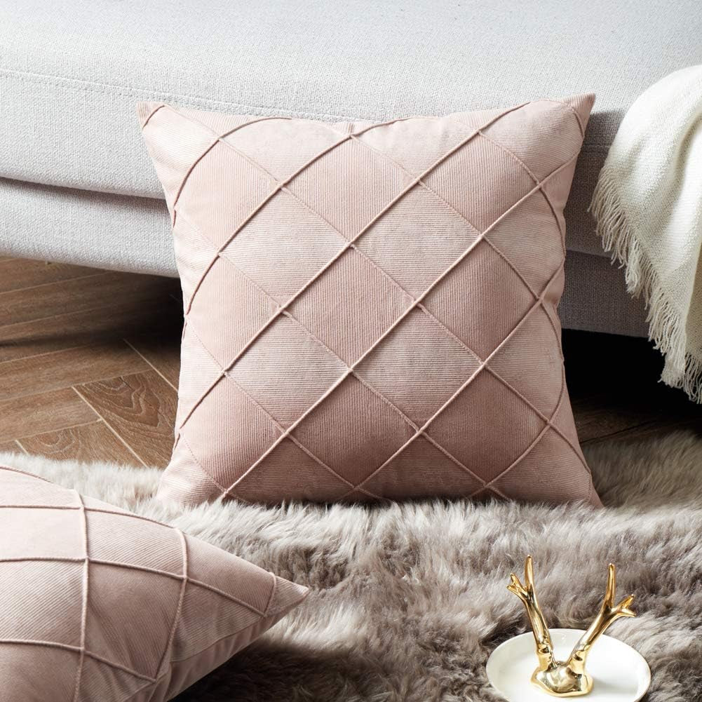 Pack of 2 Velvet Pink Decorative Throw Pillow Covers,Soft Plaids Accent Solid Square Cushion Case Pillow Cases Set for Couch Sofa Bedroom Car Living Room (18X18 Inch/45X45 Cm, Pink)