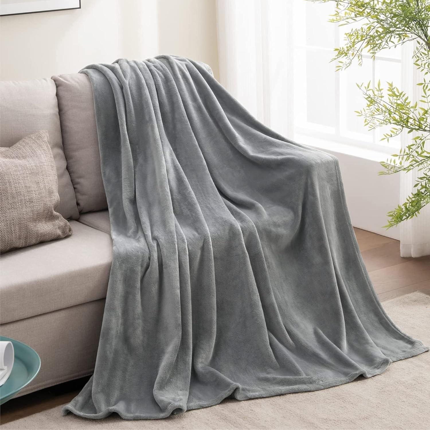 2 Pieces Fleece Blankets (Black & Grey, 50"X60"), Luxury Plush Cozy Fuzzy Blankets