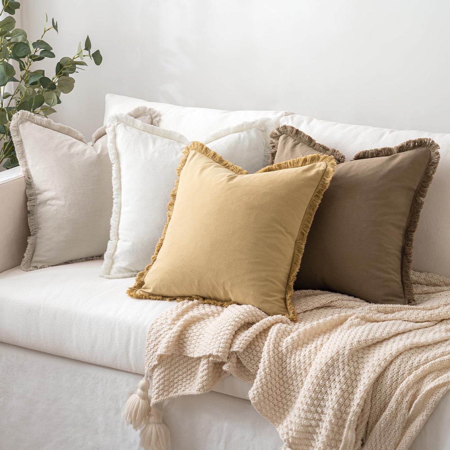 Throw Pillow Covers Boho Farmhouse 18X18 Set of 2 Decorative Cream White Couch with Fringe Chic Cotton Pillowcases Home Decor Accents for Spring Cushion Soft Bed Living Room
