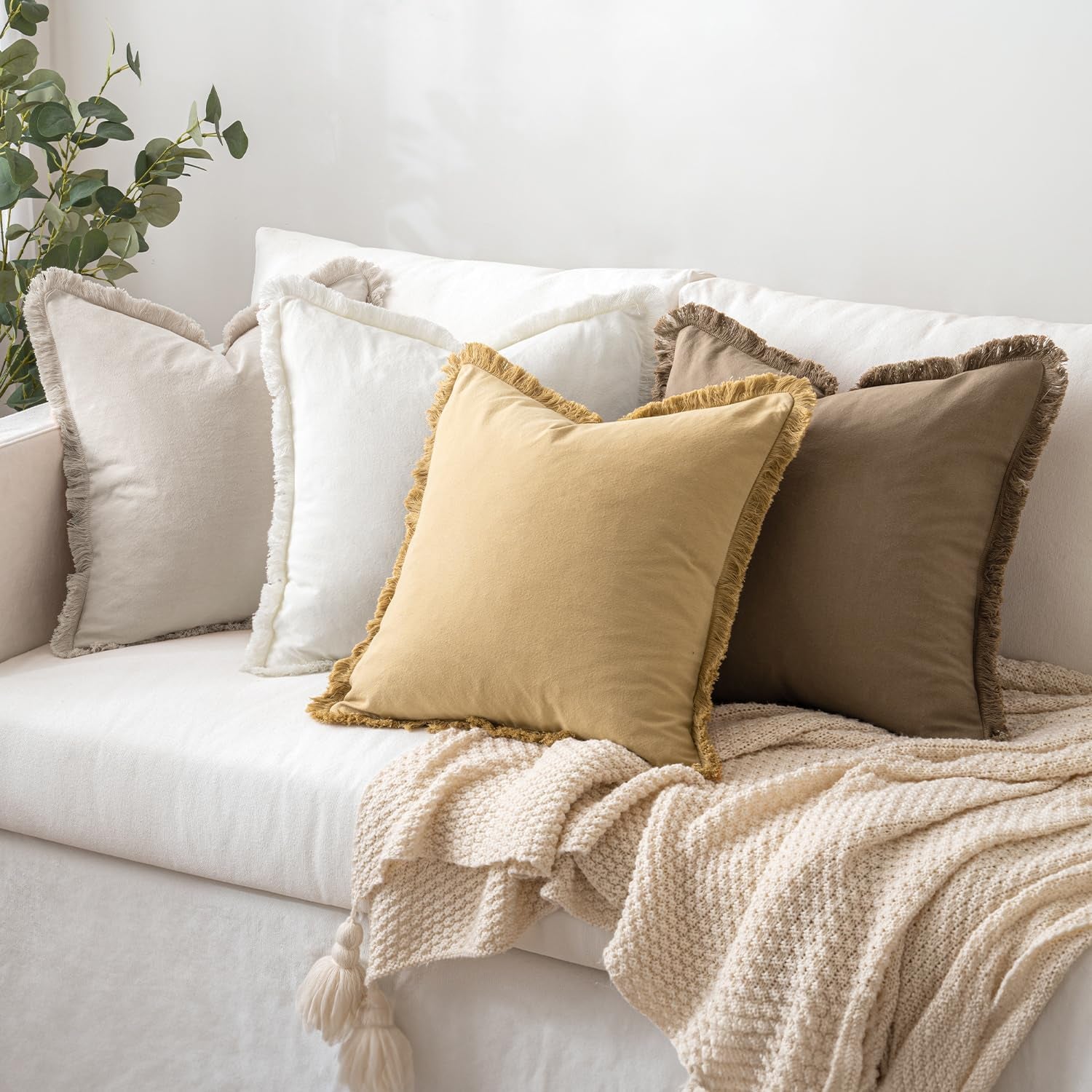 Throw Pillow Covers Boho Farmhouse 18X18 Set of 2 Decorative Cream White Couch with Fringe Chic Cotton Pillowcases Home Decor Accents for Spring Cushion Soft Bed Living Room