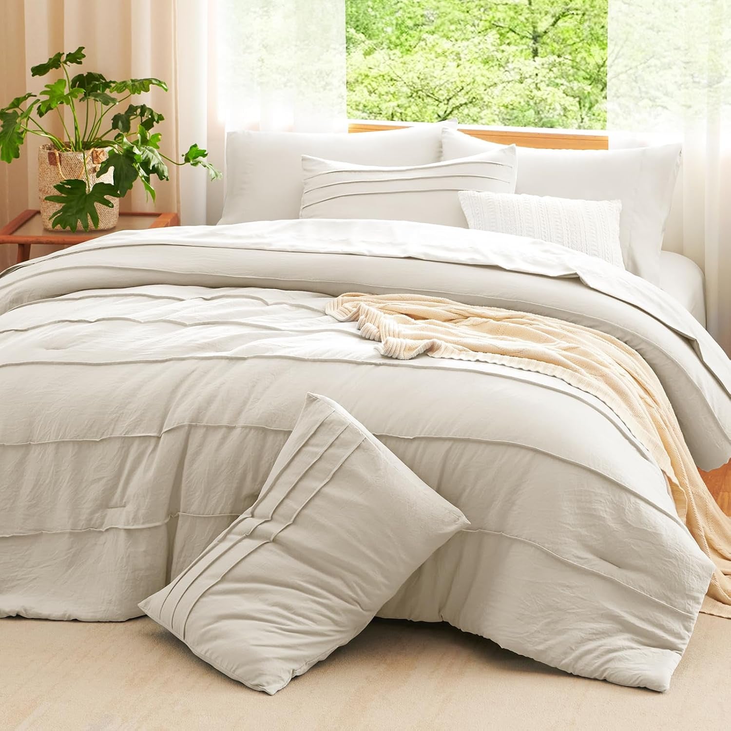Queen Comforter Set Beige, 7 Pieces Soft Prewashed Pinch Pleat Bed in a Bag Queen Comforter Set with Sheets, Boho Bed Set with down Alternative Comforter, Sheets, Pillowcases & Shams