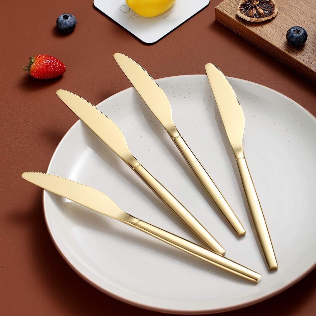 Set of 4 Titanium-Plated Gold Stainless Steel Dinner Knives - Dishwasher Safe Butter Knives