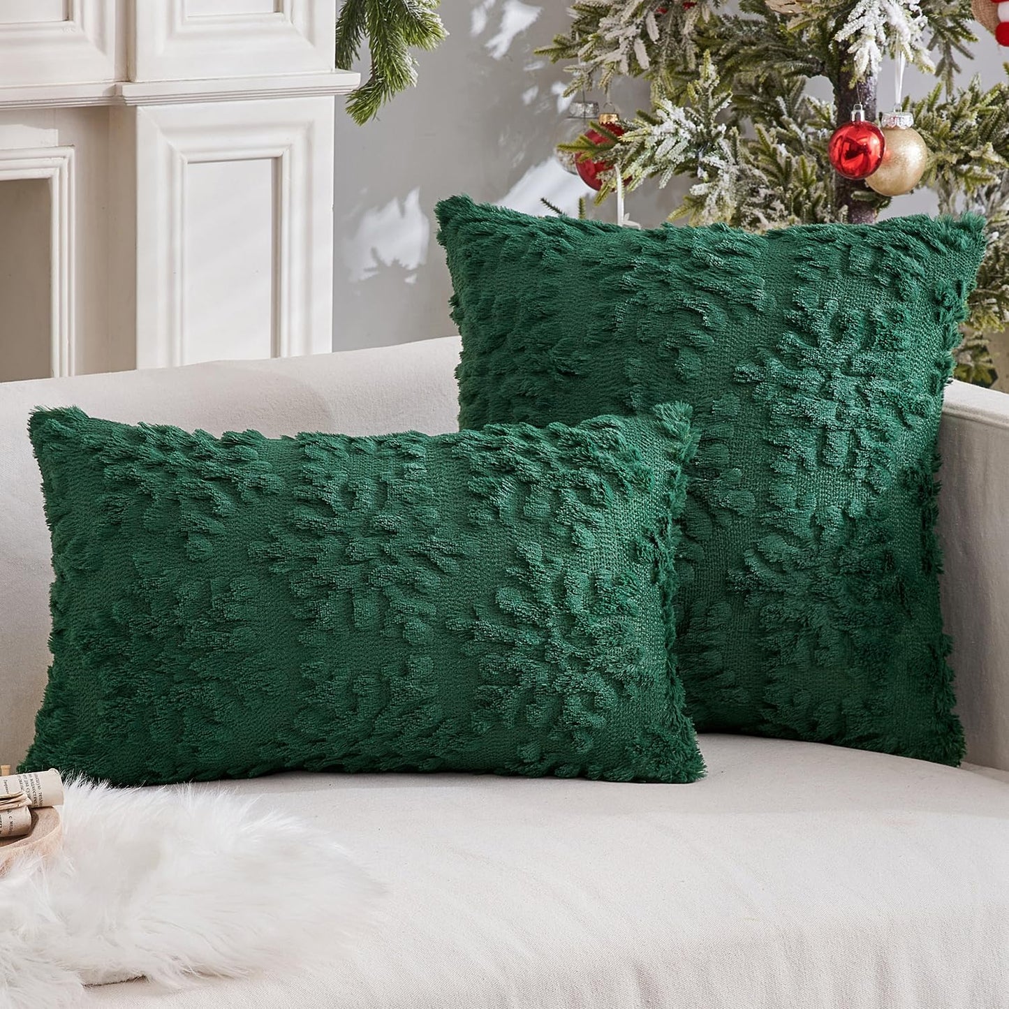 Christmas Dark Green Throw Pillow Covers Snowflakes Decorative 18×18 Inch Faux Wool Winter Festival Couch Pillow Covers Set of 2 Farmhouse Holiday Home Decors for Sofa Livingroom Bed