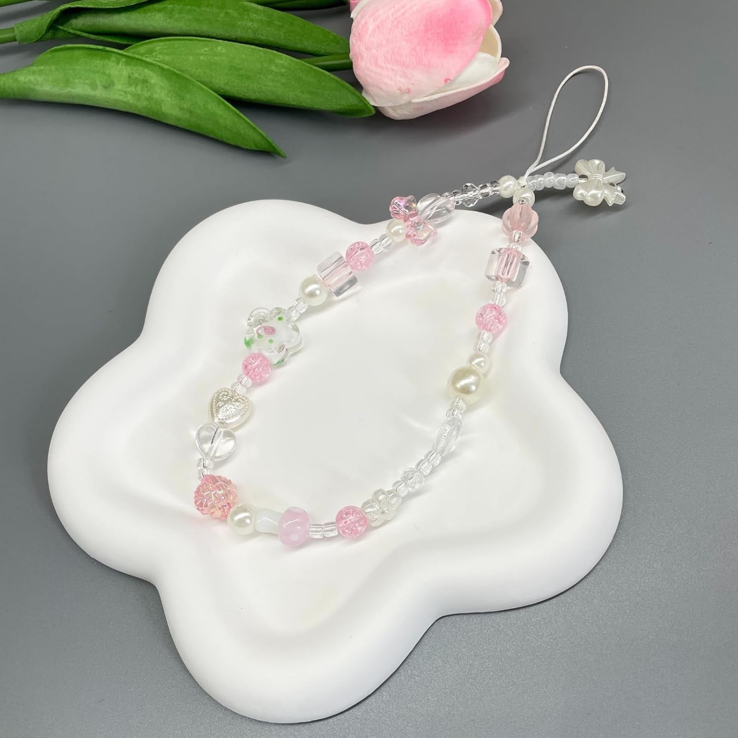 Beaded Camera Wrist Strap Cute Pearl Digital Camera Charm Lanyard, Phone Wristlet Charms, Beaded Camera Chain for Phone, Bag, Keychain Accessories (Bow&Flower)