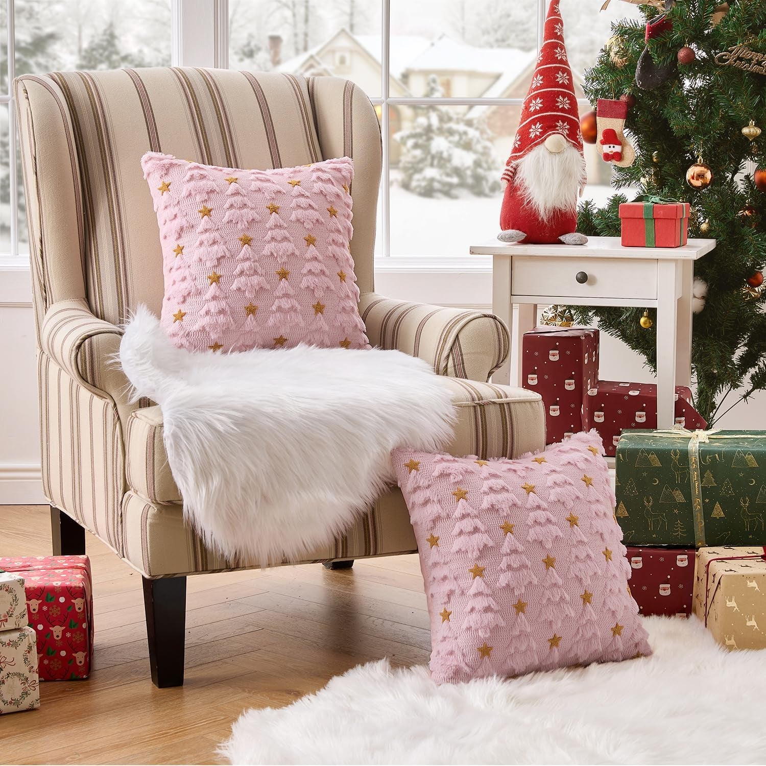 Christmas Pillow Covers 18X18 Inch Set of 2, Pink Christmas Tree Plush Faux Fur Pillowcases Soft Decorative Throw Pillow Cases for Couch Sofa Living Room Winter Xmas Holiday Home Decor