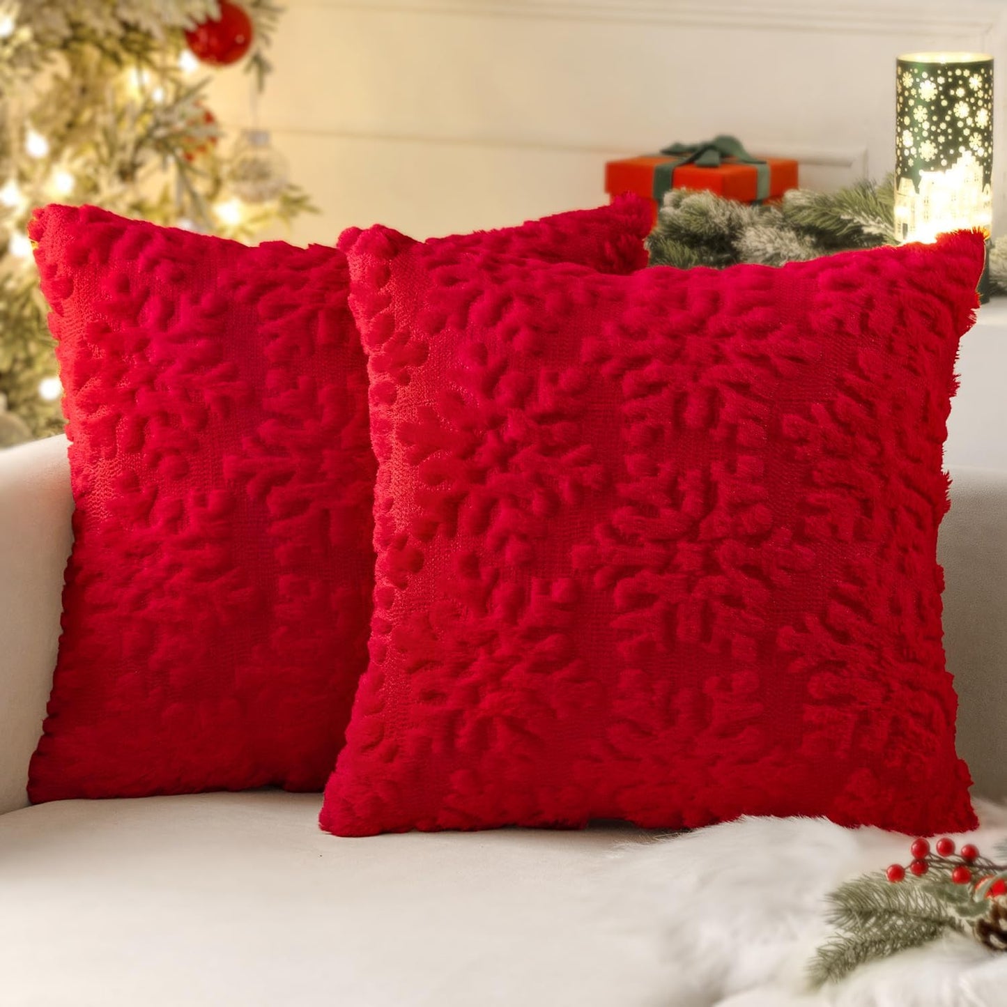 Christmas Red Throw Pillow Covers Snowflakes Decorative 18×18 Inch Faux Wool Winter Festival Couch Pillow Covers Set of 2 Farmhouse Holiday Home Decors for Sofa Livingroom Bed