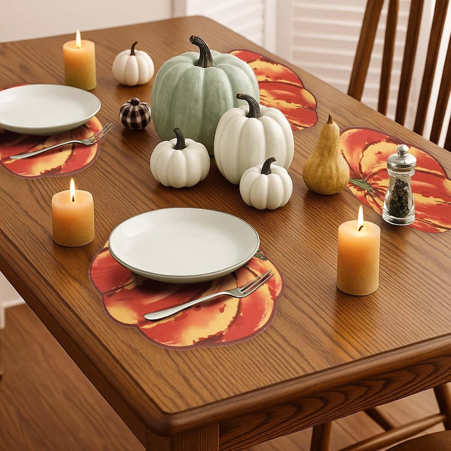 Red Pumpkin Placemats Set of 4, Fall Pumpkin Printed Dining Table Mats for Kitchen, Stain-Resistant, Protecting the Dining Table Washable Place Mats for Halloween, Thanksgiving, 13"X15"