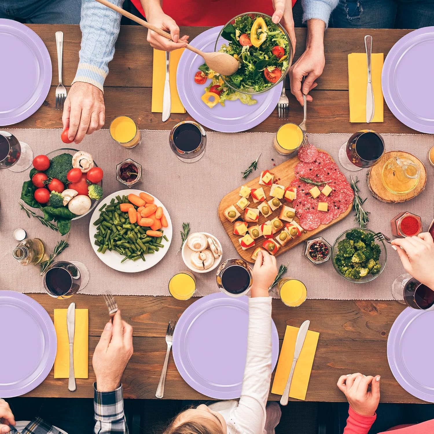 Disposable Plates, 100 PCS Lavender Paper Plates, 9 Inches Light Purple Sturdy Paper Plates round Microwave Safe Dinner Plates Tableware Bulk Supplies for Daily Use Birthday Picnic Camping